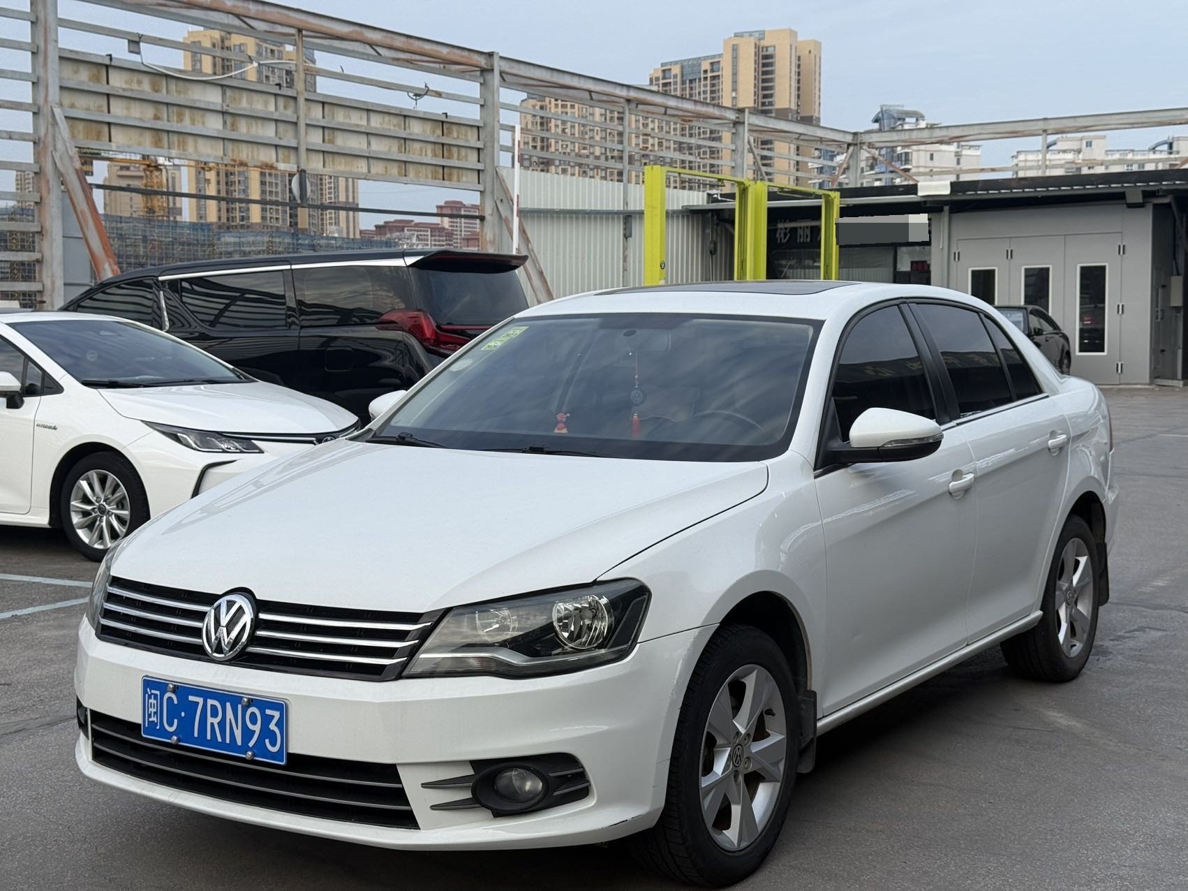 Volkswagen Bora 2015 Volkswagen Bora 2015 car image