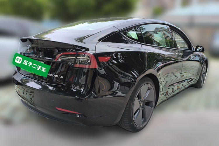 Tesla Model 3 2022 car image #5