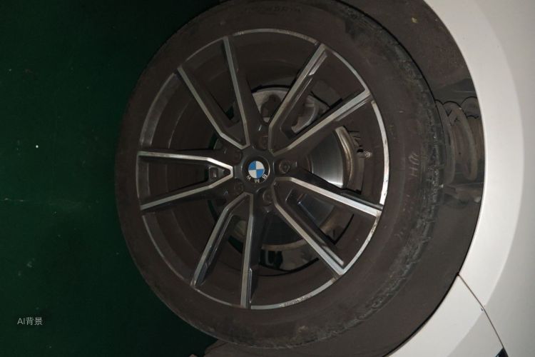 BMW 3 Series 2020 car image #9