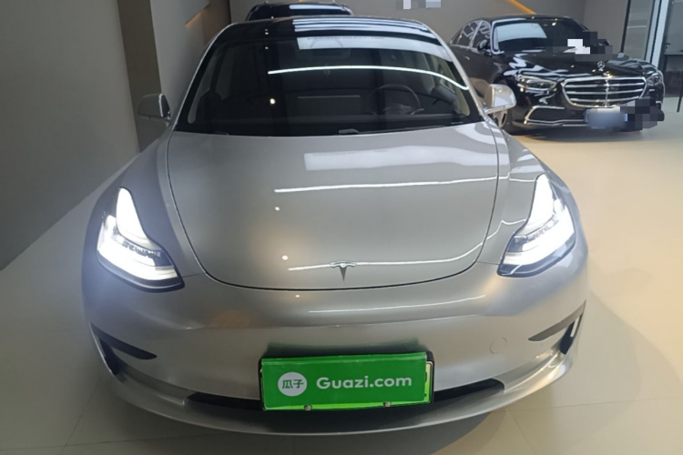 Tesla Model 3 2020 #3 Tesla Model 3 2020 immagine di auto #3