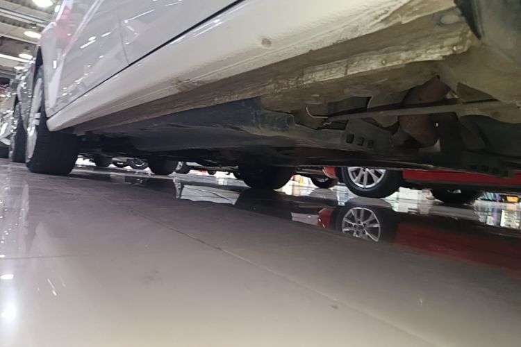 Volkswagen Polo 2016 car image #27