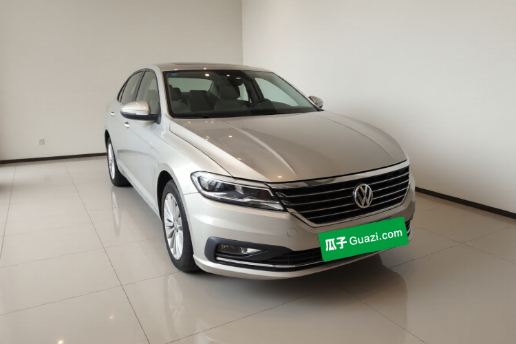 Volkswagen Lavida 2019 car image #4