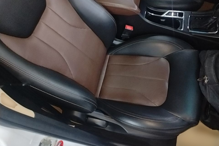 GEELY Emgrand 2017 #24 GEELY Emgrand 2017 car image #24