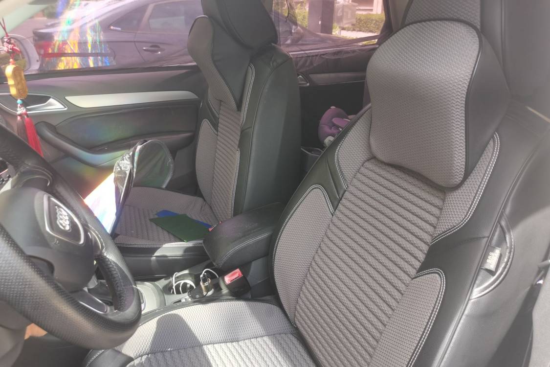 Audi Q3 2014 car image #18