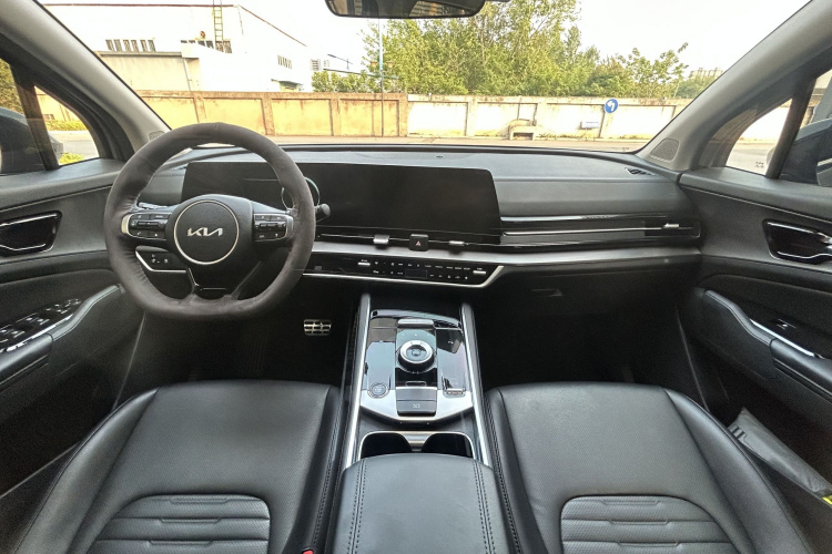 Kia Sportage 2023 car image #12