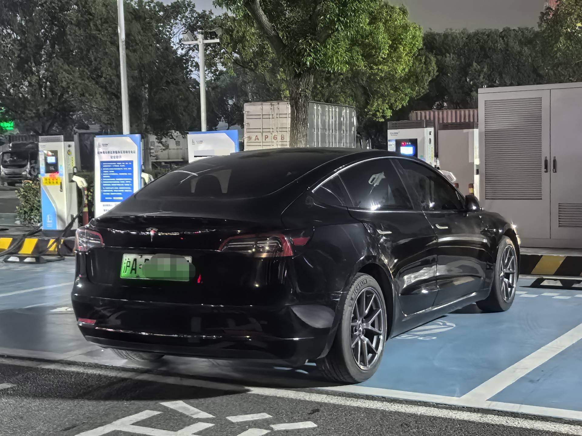 Tesla Model 3 2023 #8 Tesla Model 3 2023 car image #8
