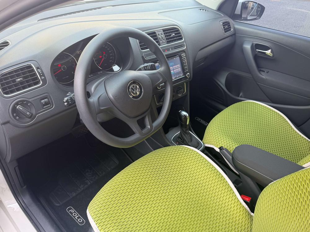 Volkswagen Polo 2014 imagem de carro #11