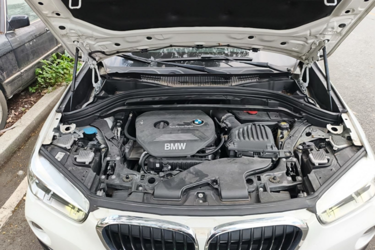 BMW X1 2018 #20 BMW X1 2018 immagine di auto #20
