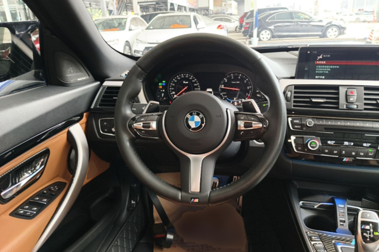 BMW 3 Series GT 2019 #11 BMW 3 Series GT 2019 car image #11