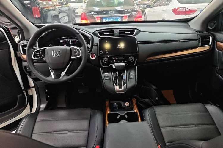 Honda CR-V 2019 immagine di auto #10