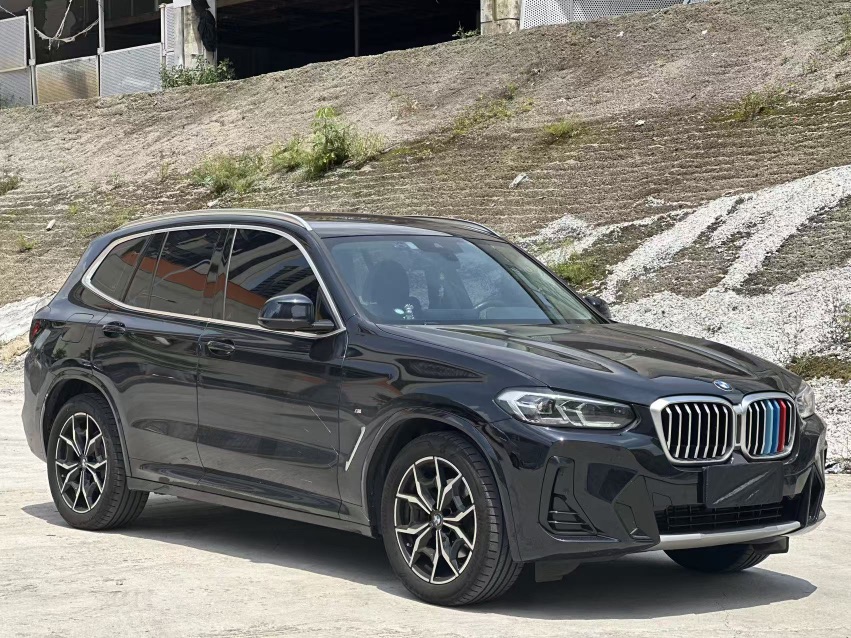 BMW X3 2024 #3 BMW X3 2024 car image #3