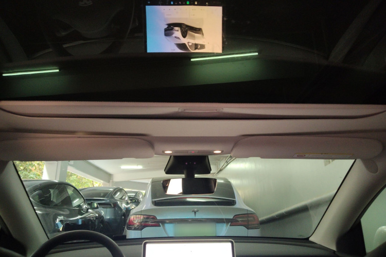 特斯拉 Model Y 2023 汽车图片 #18