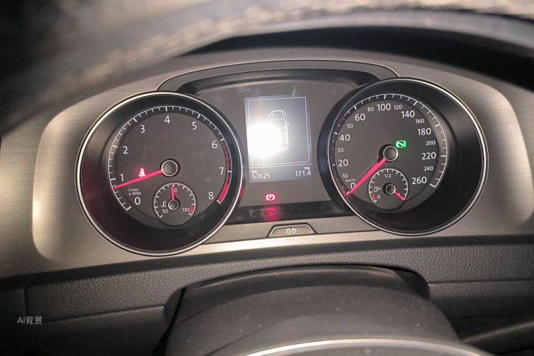 Volkswagen Golf 2016 car image #13