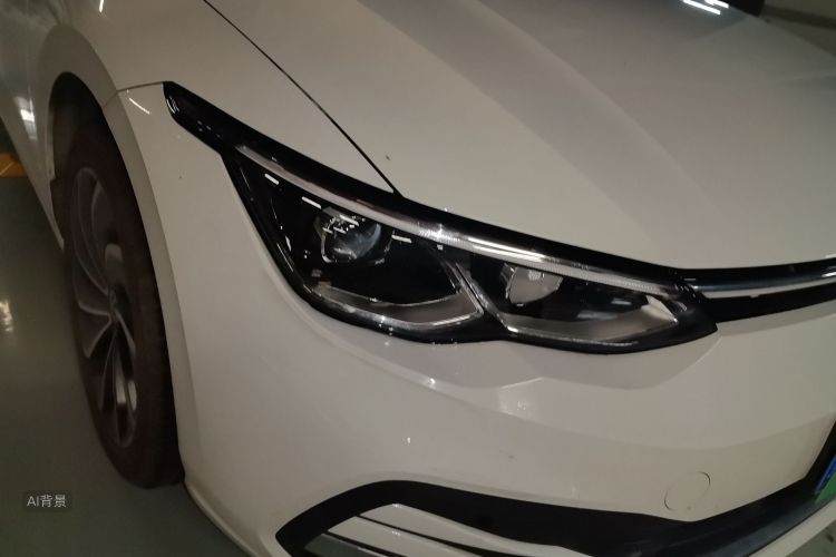 Volkswagen Golf 2023 car image #8