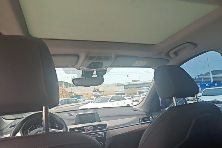 BMW X1 2019 immagine di auto #20