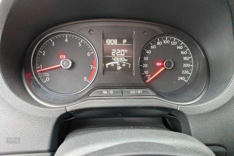 Volkswagen Polo 2017 #14 Volkswagen Polo 2017 car image #14