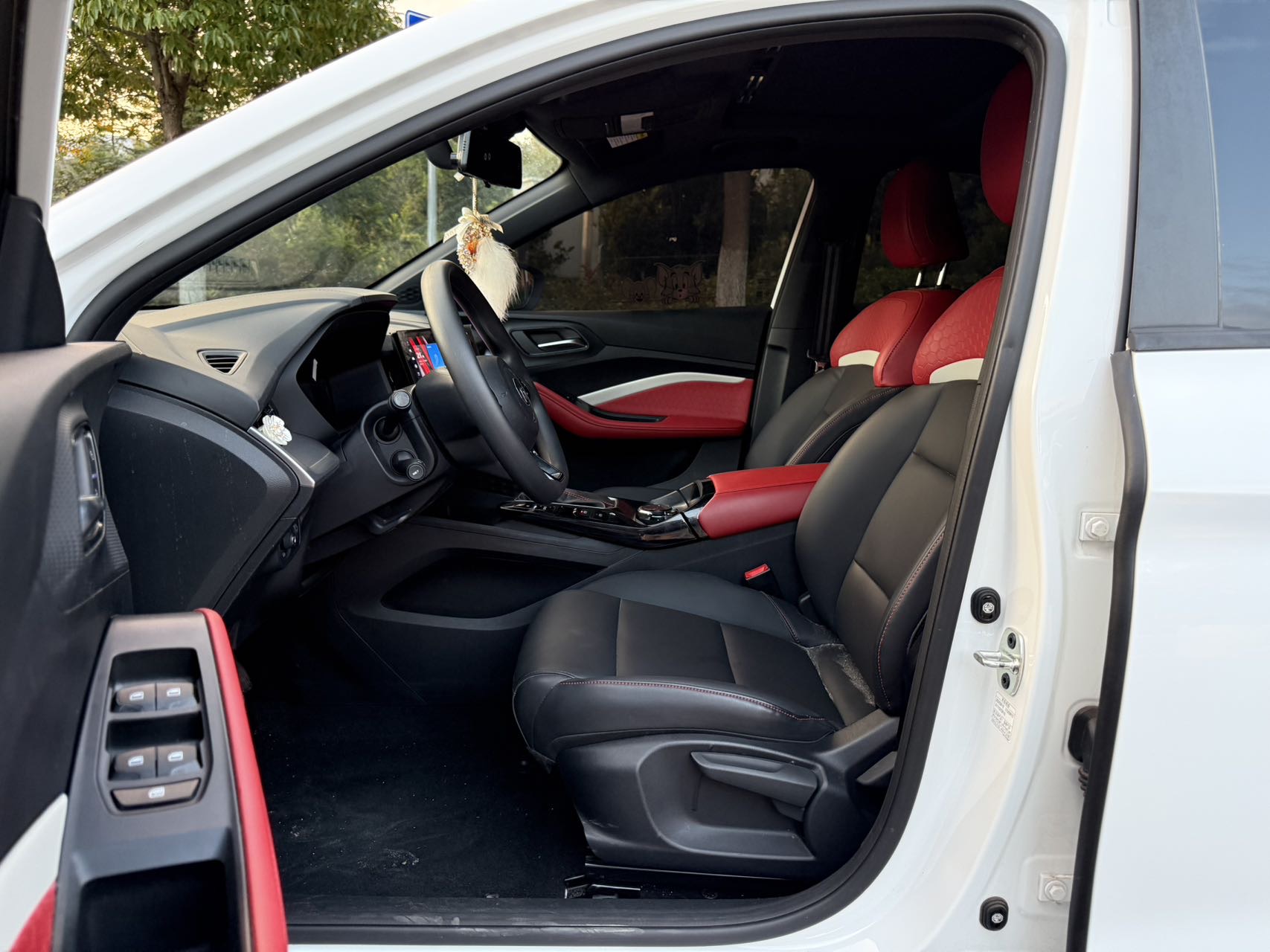 MG 5 2024 #7 MG 5 2024 immagine di auto #7