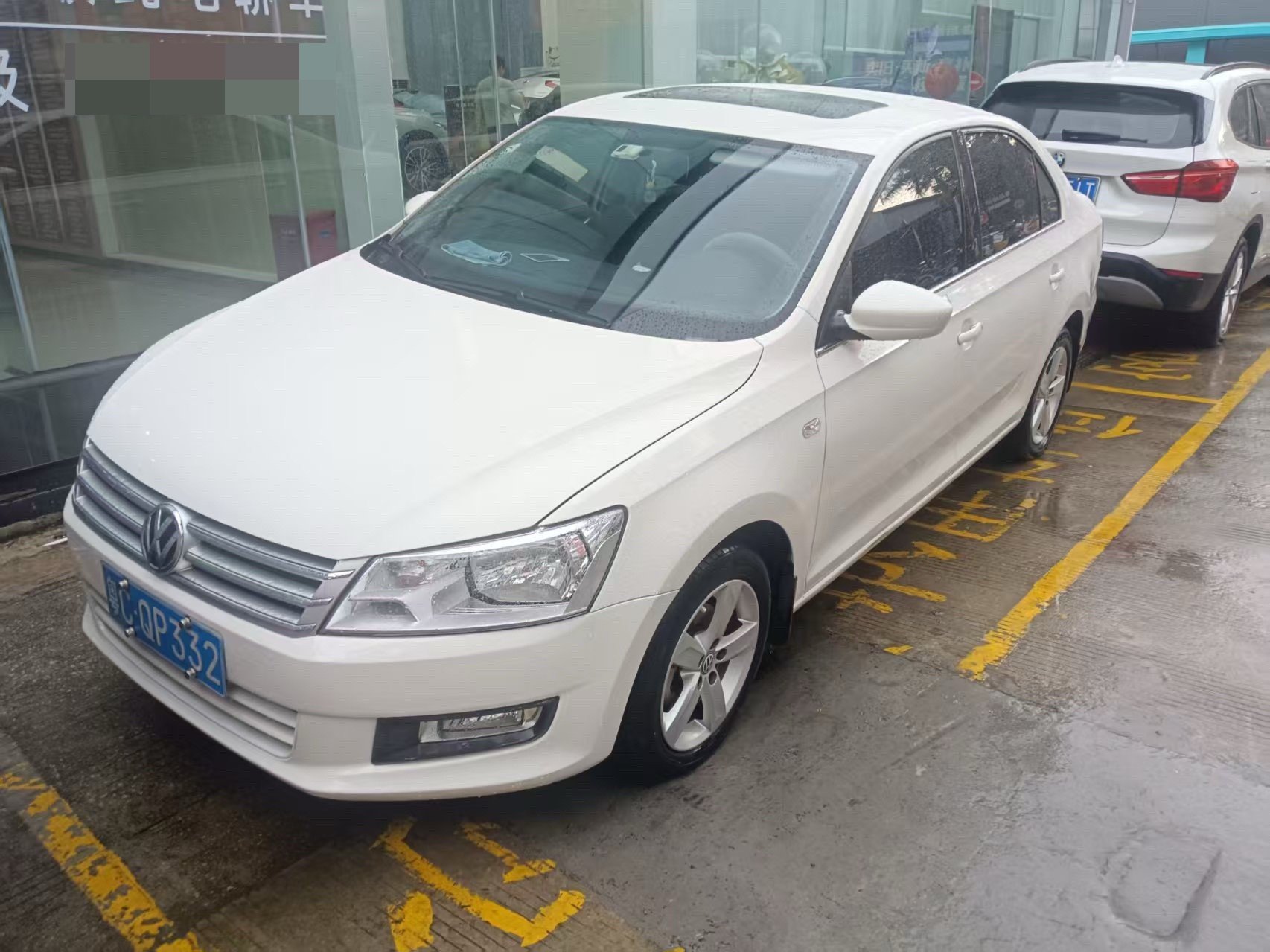 Volkswagen Santana 2015 car image 
