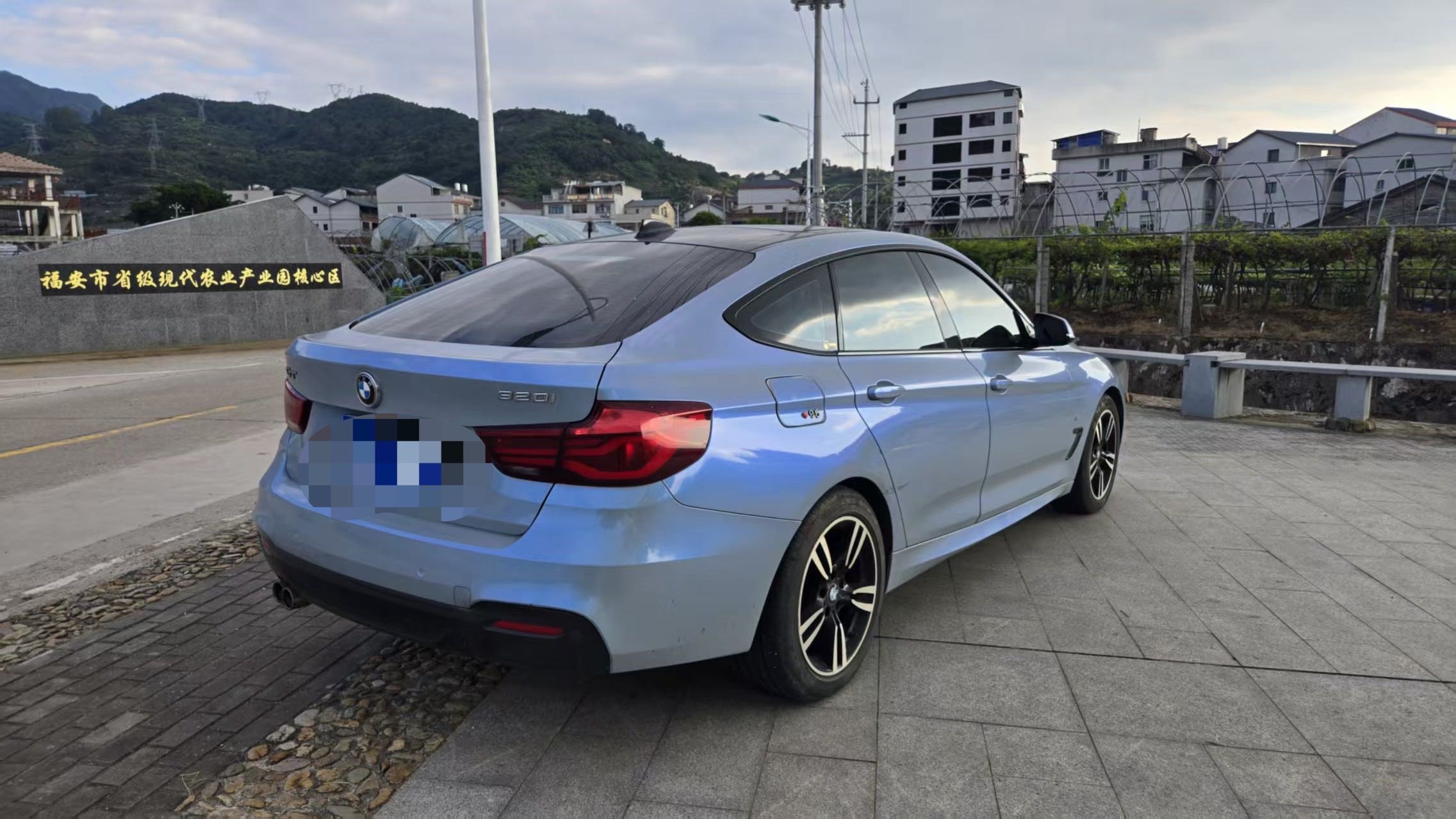 BMW 3 Series GT 2019 car image #5