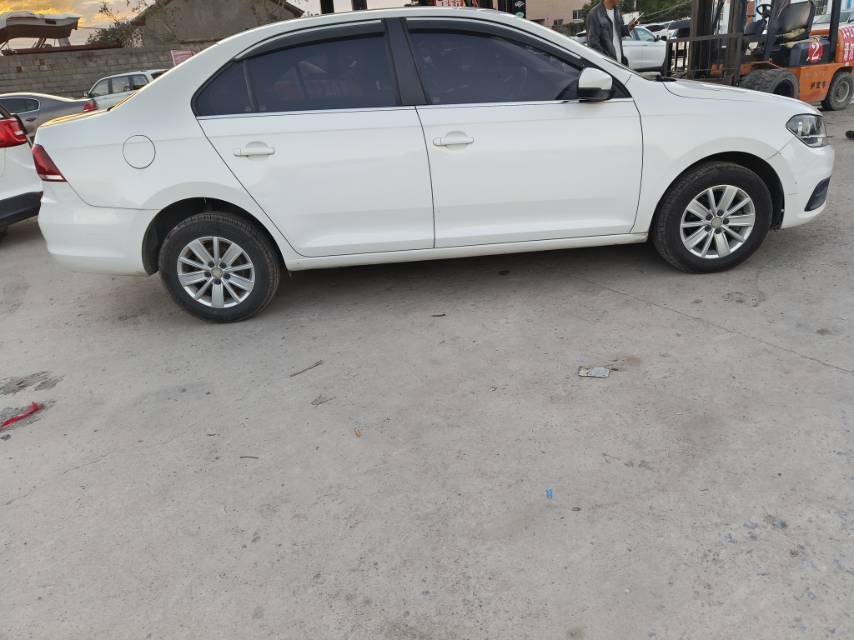 Volkswagen Santana 2019 car image #4