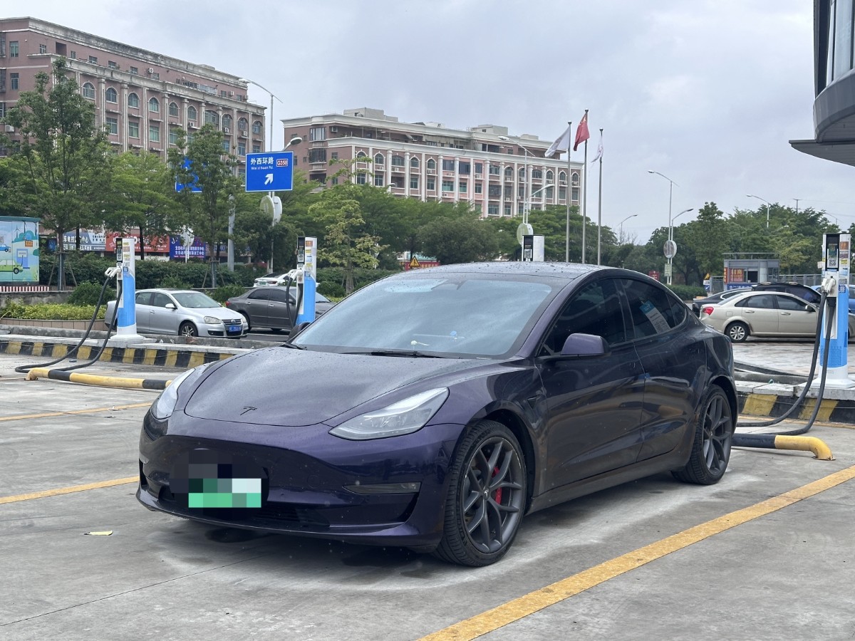 Tesla Model 3 2021 car image 