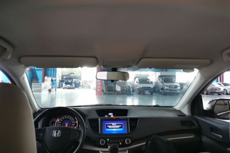 Honda CR-V 2015 #20 Honda CR-V 2015 car image #20