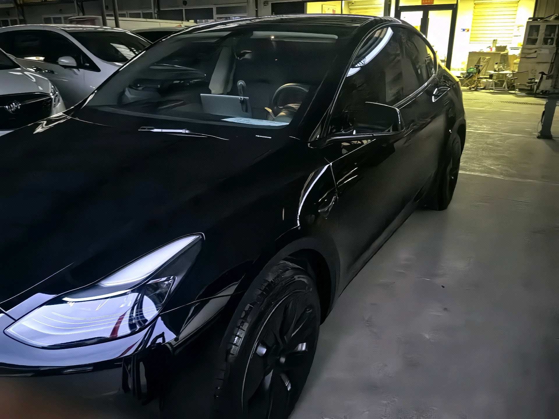 Tesla Model Y 2023 Tesla Model Y 2023 immagine di auto