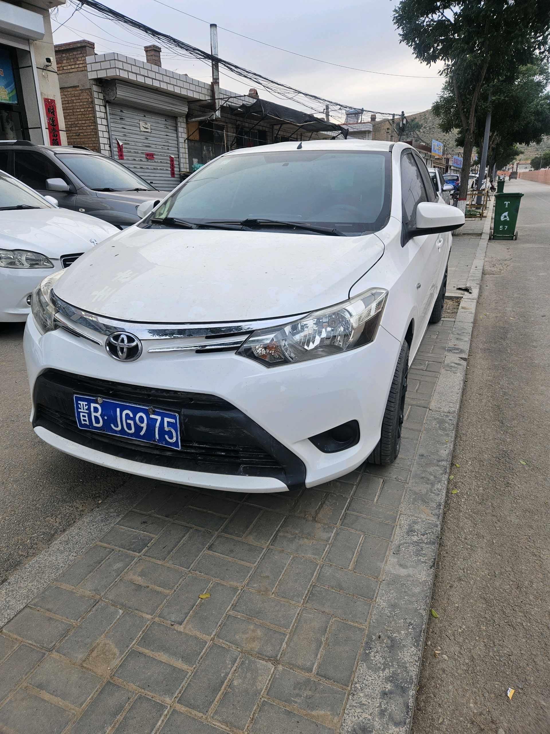 Toyota Vios 2015 car image 