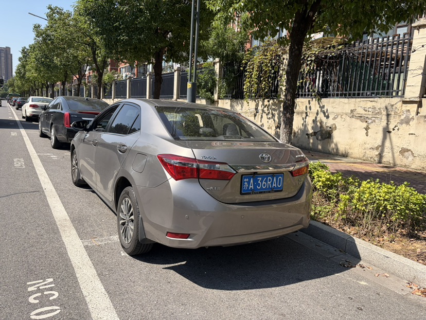 Toyota Corolla 2017 #6 Toyota Corolla 2017 car image #6