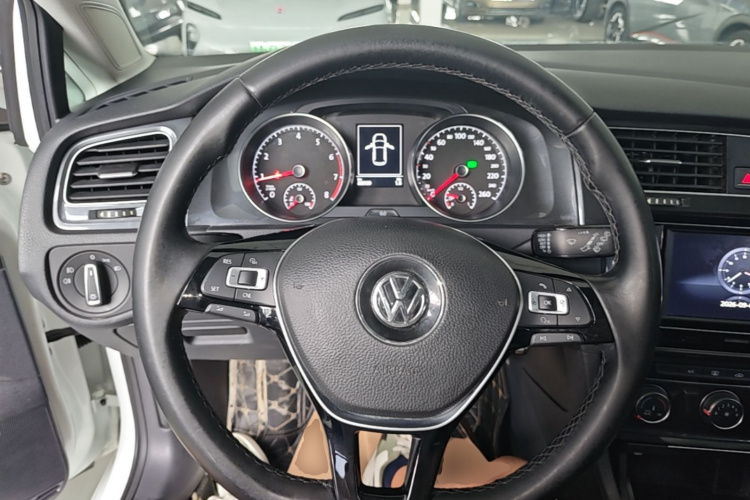Volkswagen Golf 2018 #11 Volkswagen Golf 2018 car image #11
