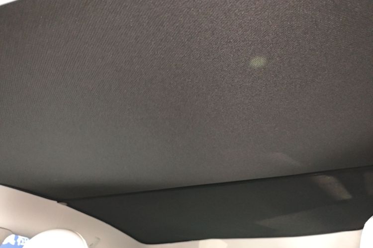Tesla Model Y 2021 #20 Tesla Model Y 2021 car image #20