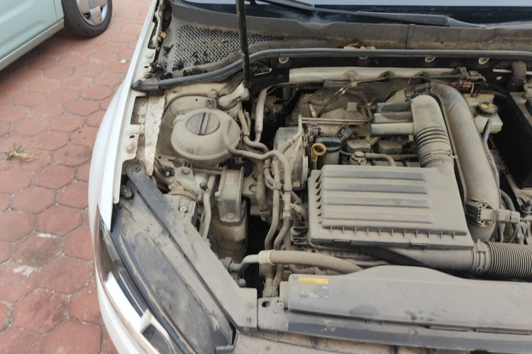 Volkswagen Golf 2014 car image #22