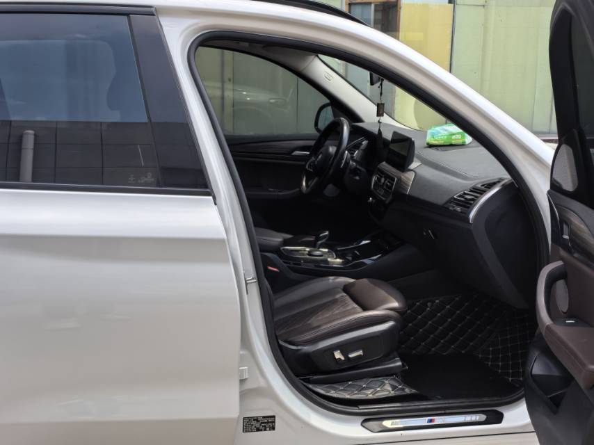 BMW X3 2022 #6 BMW X3 2022 car image #6