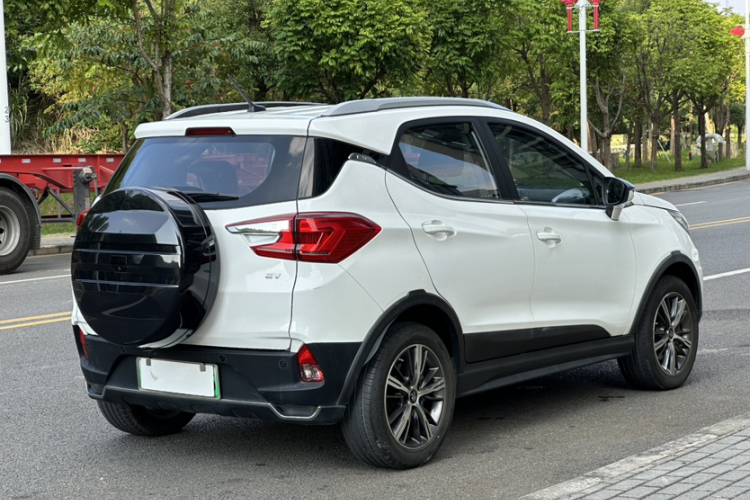 BYD Yuan New Energy 2019 #14 BYD Yuan New Energy 2019 car image #14