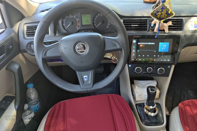 Skoda Rapid 2016 #12 Skoda Rapid 2016 image de voiture #12