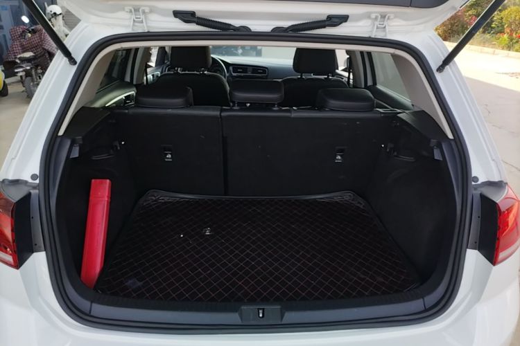 Volkswagen Golf 2019 #19 Volkswagen Golf 2019 car image #19