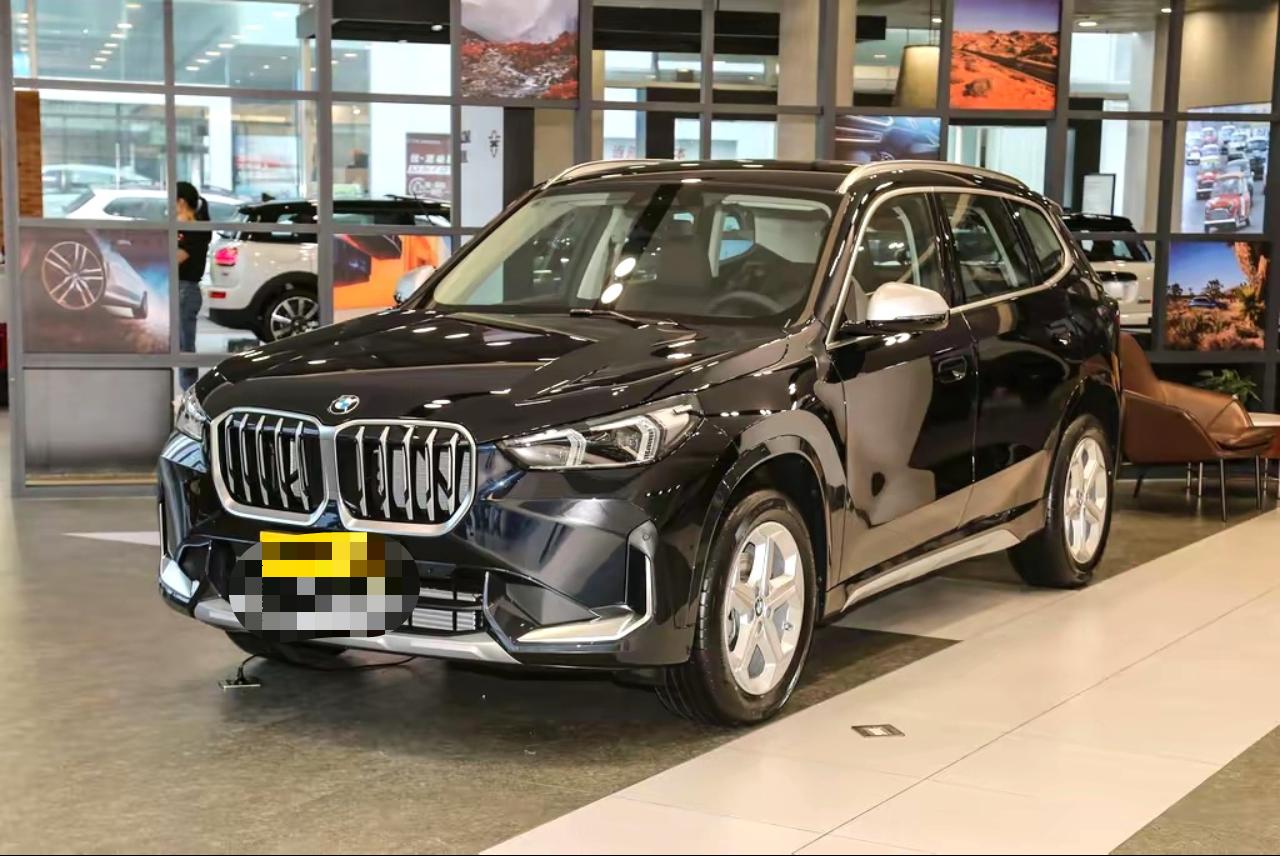 BMW X1 2023 car image 