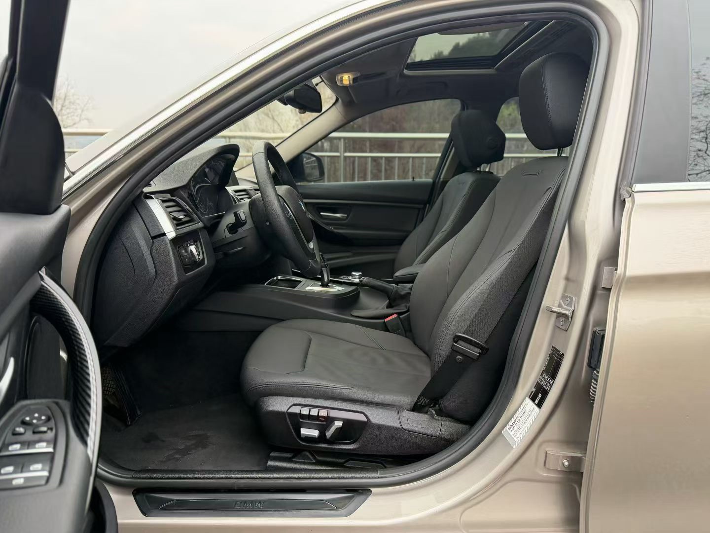 BMW 3 Series 2016 car image #7