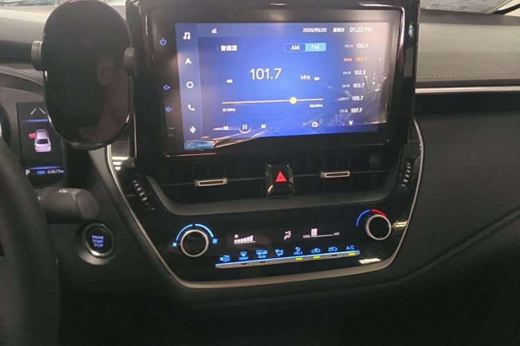 Toyota Corolla 2021 car image #17