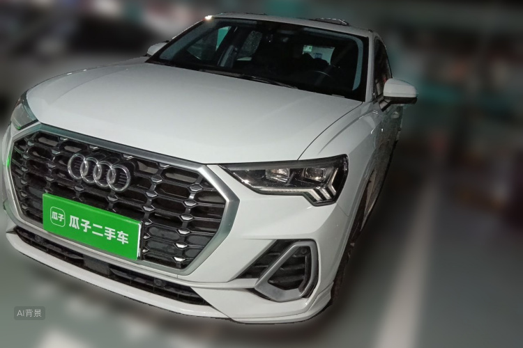 Audi Q3 2021 immagine di auto #2