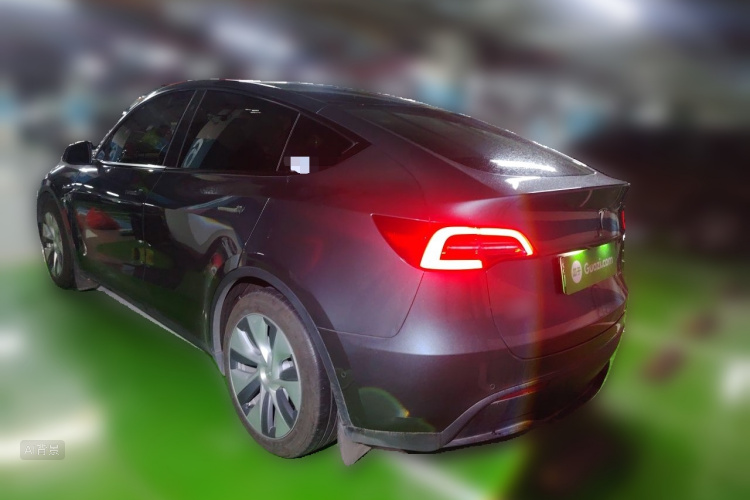 Tesla Model Y 2022 #5 Tesla Model Y 2022 car image #5