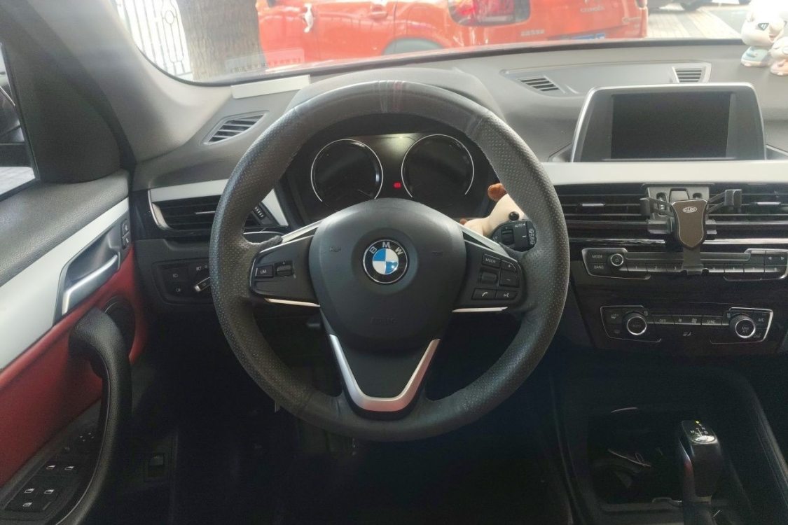 BMW X1 2019 #22 BMW X1 2019 car image #22