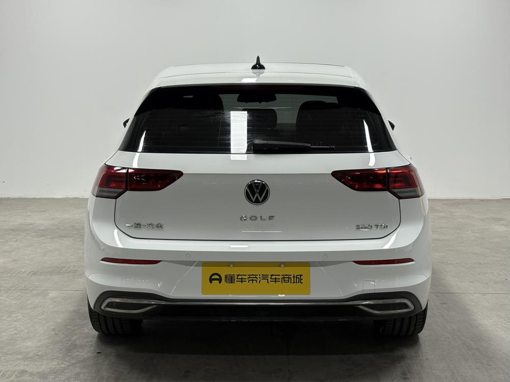 Volkswagen Golf 2020 car image #6