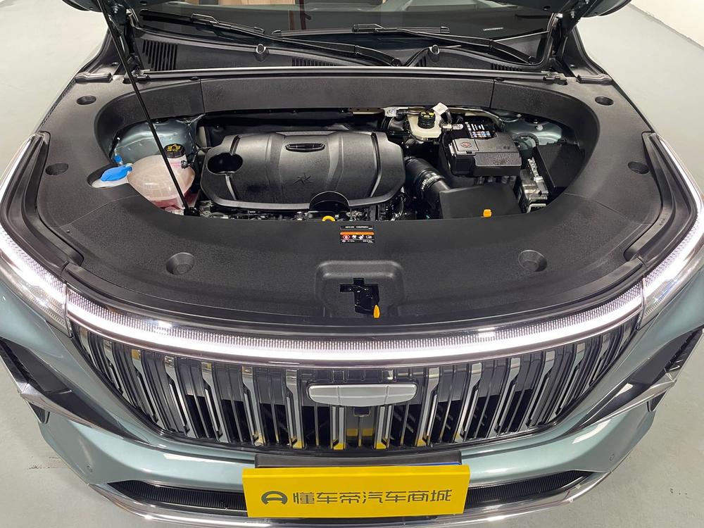 GEELY Boyue L 2025 car image #10
