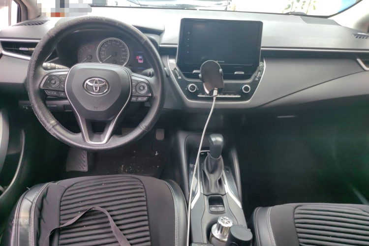 Toyota Corolla 2019 #11 Toyota Corolla 2019 car image #11