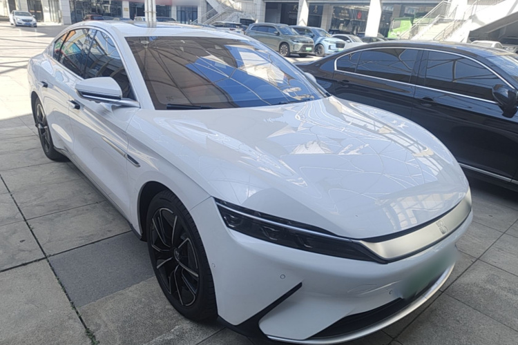 BYD Han 2021 car image #4