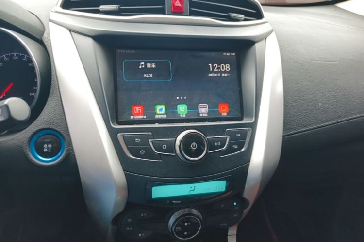 BYD Yuan New Energy 2019 #17 BYD Yuan New Energy 2019 car image #17