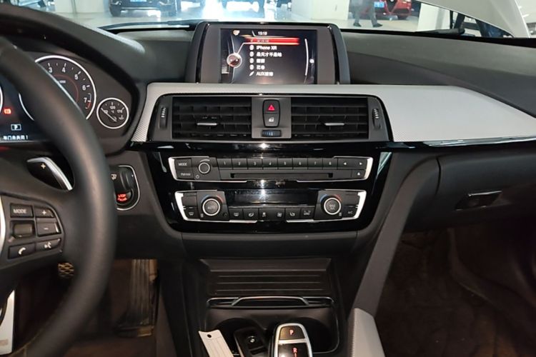 BMW 3 Series 2017 #17 BMW 3 Series 2017 immagine di auto #17