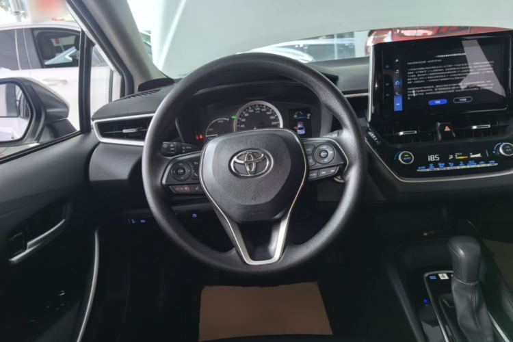 Toyota Corolla 2023 car image #11