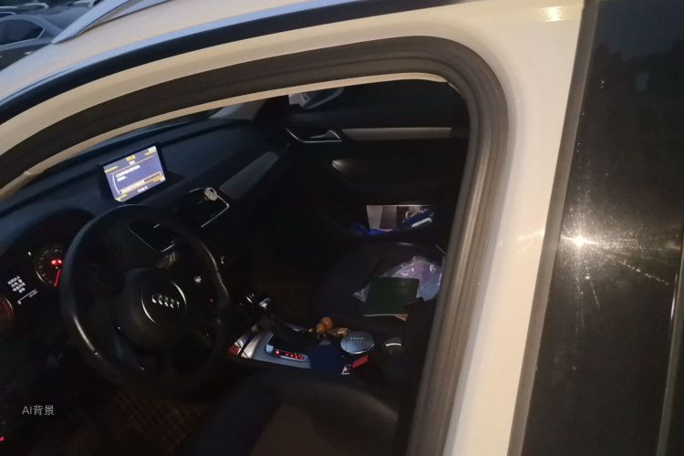 Audi Q3 2017 #18 Audi Q3 2017 car image #18